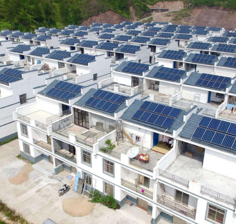 2021安装光伏包工费用明细，光伏劳务价格明细